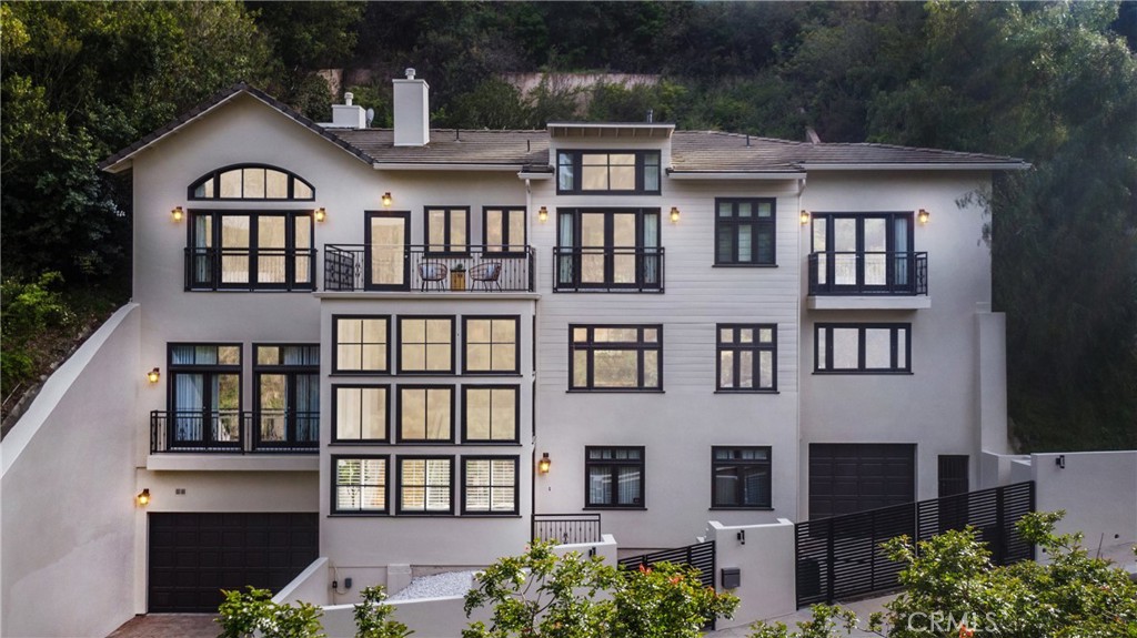 1633 Stone Canyon Road, Los Angeles, CA 90077
