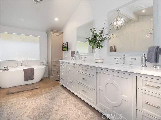 15 Dorado Place, Rolling Hills Estates, California 90274, 4 Bedrooms Bedrooms, ,2 BathroomsBathrooms,Residential,Sold,Dorado,SB22016341