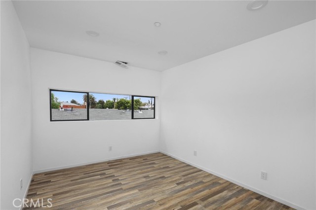 Detail Gallery Image 9 of 17 For 4136 1/4 Normal Ave #1/4,  Los Angeles,  CA 90029 - 2 Beds | 2 Baths