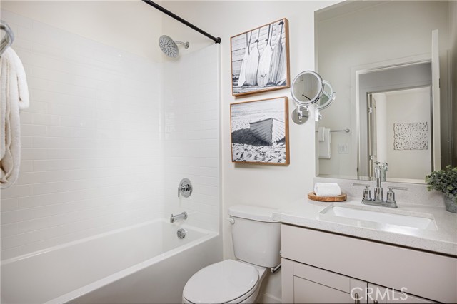 Detail Gallery Image 4 of 22 For 420 Coyote, Lake Forest,  CA 92610 - 2 Beds | 2/1 Baths