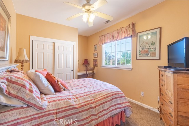 Detail Gallery Image 16 of 28 For 611 Larkfield Pl, Paso Robles,  CA 93446 - 5 Beds | 2/1 Baths