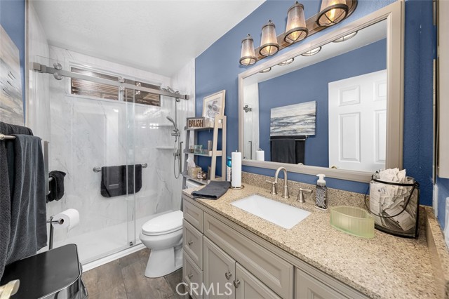 Detail Gallery Image 35 of 60 For 554 Edgewater, Oceanside,  CA 92057 - 4 Beds | 3 Baths