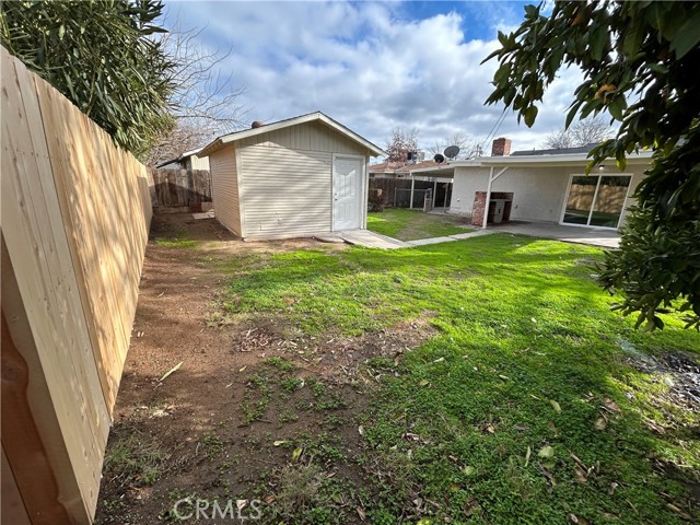 Detail Gallery Image 18 of 19 For 3733 Kenmore Dr, Fresno,  CA 93703 - 3 Beds | 2 Baths