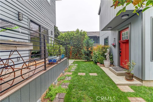 Detail Gallery Image 52 of 73 For 223 N. St. Andrews, Los Angeles,  CA 90004 - 7 Beds | 6/1 Baths