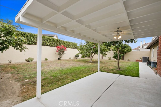 Detail Gallery Image 14 of 16 For 3671 La Colmena Way, Los Alamitos,  CA 90720 - 3 Beds | 2 Baths