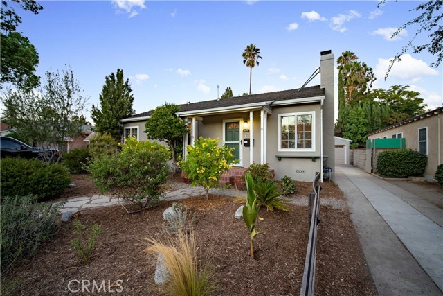 1726 North Evergreet Street photo 2