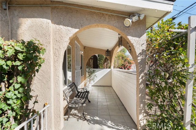 Detail Gallery Image 3 of 30 For 12555 Correnti St, Pacoima,  CA 91331 - 3 Beds | 2 Baths