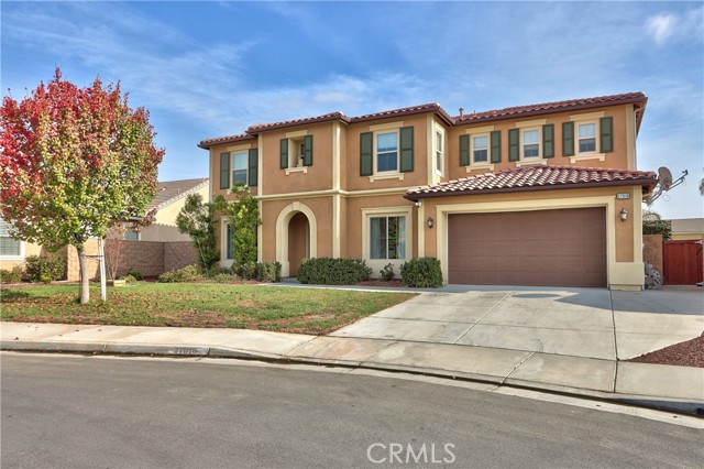 Detail Gallery Image 4 of 74 For 27916 Huron Ct, Menifee,  CA 92585 - 5 Beds | 3/1 Baths