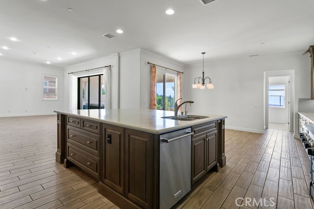 35 Manzanillo, Lake Forest CA: https://media.crmls.org/medias/f760de67-a469-4d77-9004-ee11f27f99e2.jpg