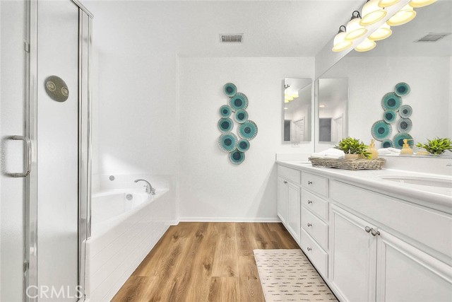 37089 Meadow Brook Way, Beaumont CA: https://media.crmls.org/medias/f7618a47-c7fe-49cf-ab0d-e30ac311d9c4.jpg