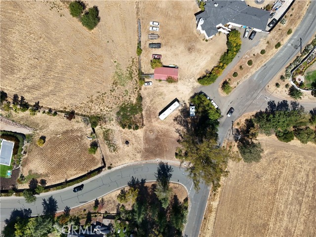 852 Los Alamos Road, Santa Rosa CA: https://media.crmls.org/medias/f761bfdd-f5e5-40e5-8435-1084362e40ca.jpg