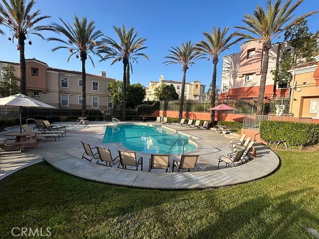 Detail Gallery Image 17 of 26 For 1020 S San Marino Way, Anaheim,  CA 92808 - 3 Beds | 2 Baths