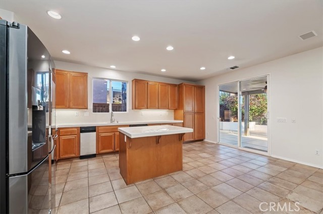 Detail Gallery Image 11 of 39 For 40355 Miklich, Murrieta,  CA 92563 - 4 Beds | 2 Baths