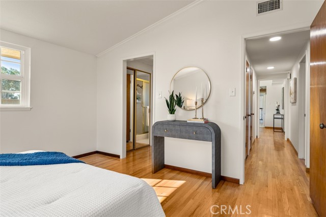 Detail Gallery Image 20 of 30 For 2020 W Willow Ave, Orange,  CA 92868 - 3 Beds | 2 Baths