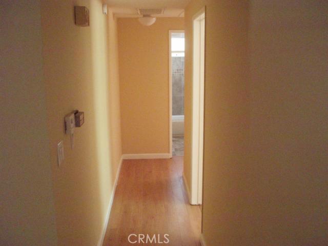 Detail Gallery Image 11 of 23 For 22931 Cass Ave, Woodland Hills,  CA 91364 - 3 Beds | 2 Baths