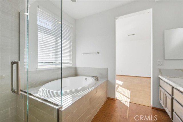 Detail Gallery Image 21 of 35 For 3670 El Encanto, Calabasas,  CA 91302 - 3 Beds | 3 Baths