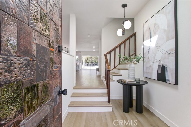 Detail Gallery Image 5 of 45 For 17805 Winterberry St, Fountain Valley,  CA 92708 - 6 Beds | 5/1 Baths