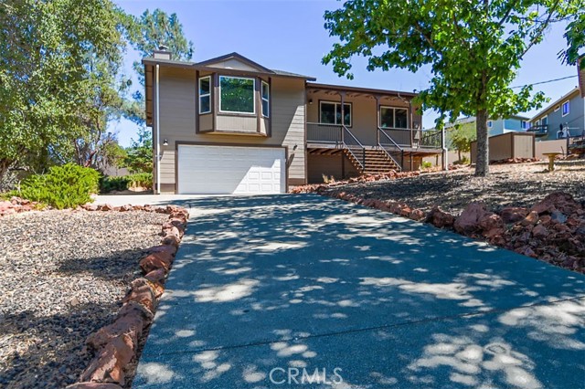 Detail Gallery Image 2 of 48 For 15776 Little Peak Rd, Hidden Valley Lake,  CA 95467 - 3 Beds | 2 Baths