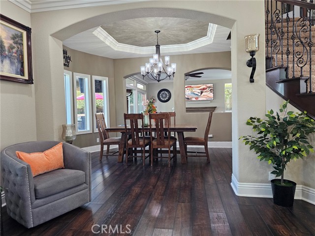 21351 Birdhollow Drive, Rancho Santa Margarita CA: https://media.crmls.org/medias/f7668b90-aac8-4f0c-9c57-5e0d0b40ab55.jpg