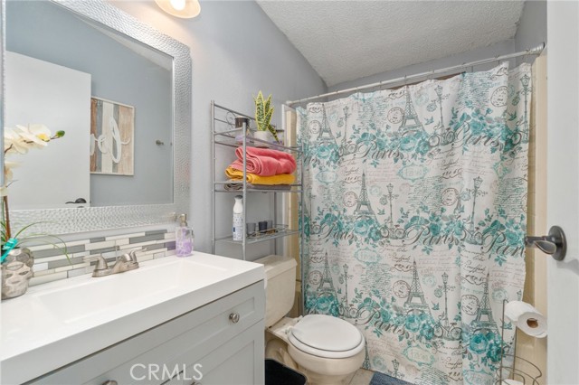 Detail Gallery Image 13 of 33 For 1721 E Colton Ave #112,  Redlands,  CA 92374 - 3 Beds | 2 Baths