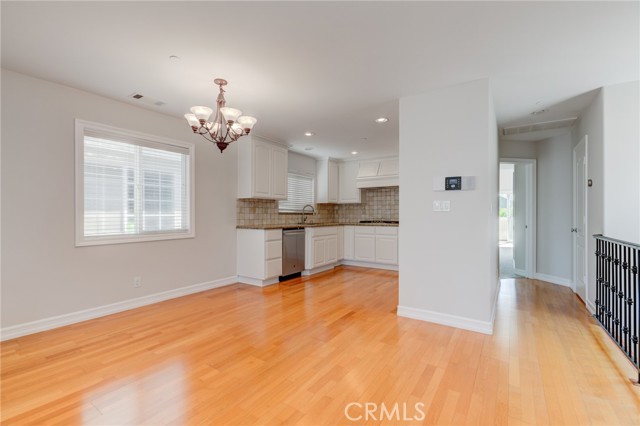 Detail Gallery Image 18 of 36 For 1726 Carlson Ln, Redondo Beach,  CA 90278 - 3 Beds | 2/1 Baths