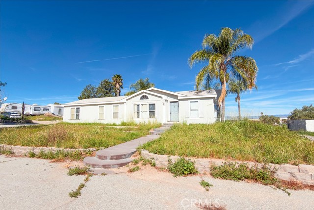 Detail Gallery Image 2 of 61 For 22540 Markham, Perris,  CA 92570 - 3 Beds | 2 Baths