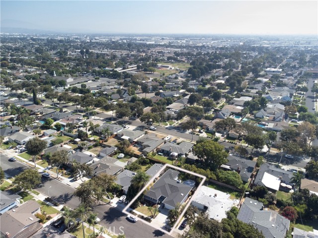 Detail Gallery Image 45 of 47 For 908 E Union Ave, Fullerton,  CA 92831 - 4 Beds | 3 Baths