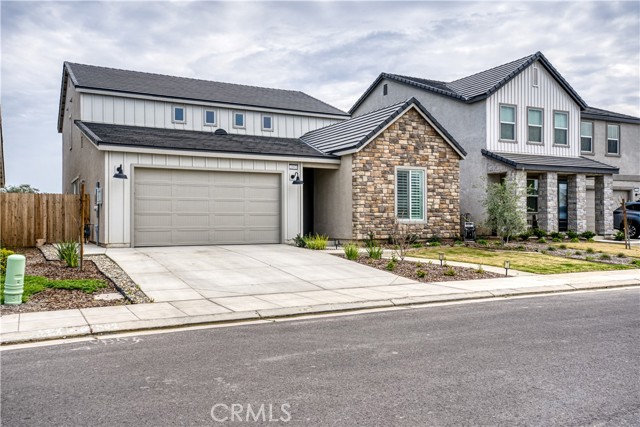 Detail Gallery Image 4 of 32 For 1093 Traverse Dr, Madera,  CA 93636 - 4 Beds | 3/1 Baths