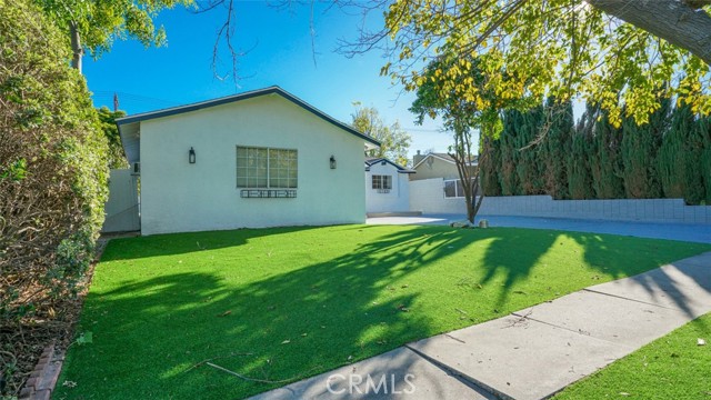 Detail Gallery Image 5 of 63 For 24306 Gilmore St, West Hills,  CA 91307 - 4 Beds | 2 Baths