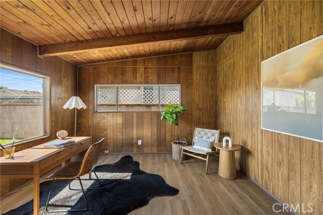 Detail Gallery Image 11 of 19 For 6102 Charlwood St, Lakewood,  CA 90713 - 4 Beds | 2 Baths