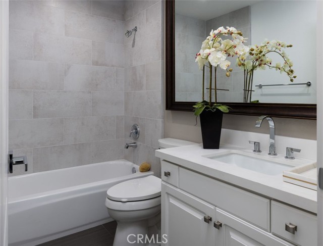Detail Gallery Image 17 of 43 For 2 Teramo Ct, Newport Coast,  CA 92657 - 2 Beds | 2 Baths