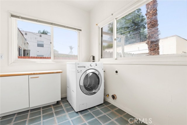 Detail Gallery Image 12 of 29 For 127 Westmont Dr, Alhambra,  CA 91801 - 3 Beds | 2 Baths