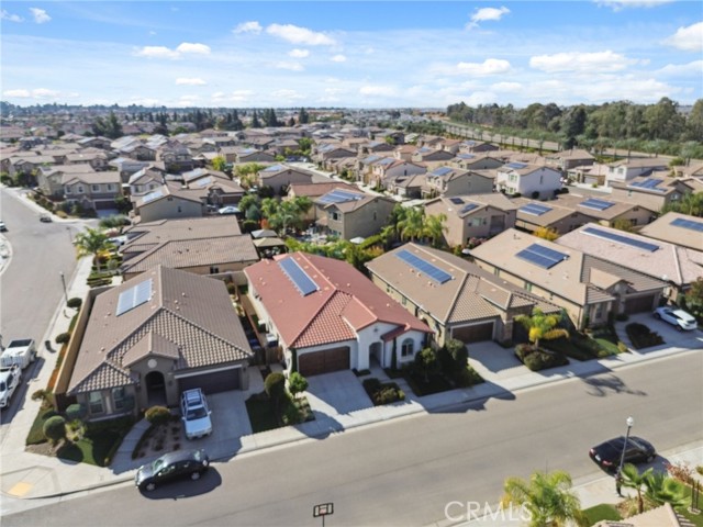 Detail Gallery Image 33 of 40 For 1877 E Bella Rosa Ave, Clovis,  CA 93730 - 3 Beds | 2/1 Baths