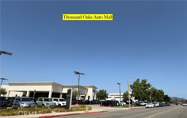 1 Skyline Drive, Thousand Oaks CA: https://media.crmls.org/medias/f76ac91a-e43d-4cd4-8bf9-231a515412fb.jpg