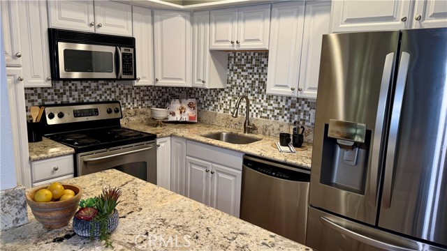 Detail Gallery Image 10 of 64 For 4138 E Mendez St #311,  Long Beach,  CA 90815 - 2 Beds | 2 Baths