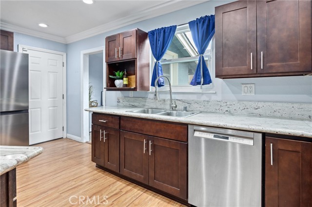 Detail Gallery Image 3 of 34 For 6534 San Homero Way, Buena Park,  CA 90620 - 3 Beds | 2 Baths