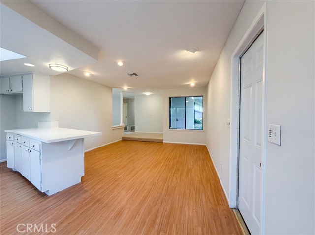 Detail Gallery Image 8 of 20 For 2785 Bonita, Highland,  CA 92346 - 3 Beds | 2 Baths