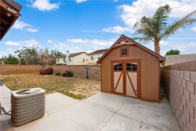 Detail Gallery Image 35 of 35 For 44011 Camellia St, Lancaster,  CA 93535 - 4 Beds | 2 Baths