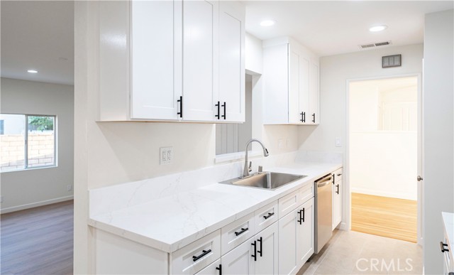 Detail Gallery Image 9 of 35 For 1014 S Susanna Ave, West Covina,  CA 91790 - 3 Beds | 2 Baths