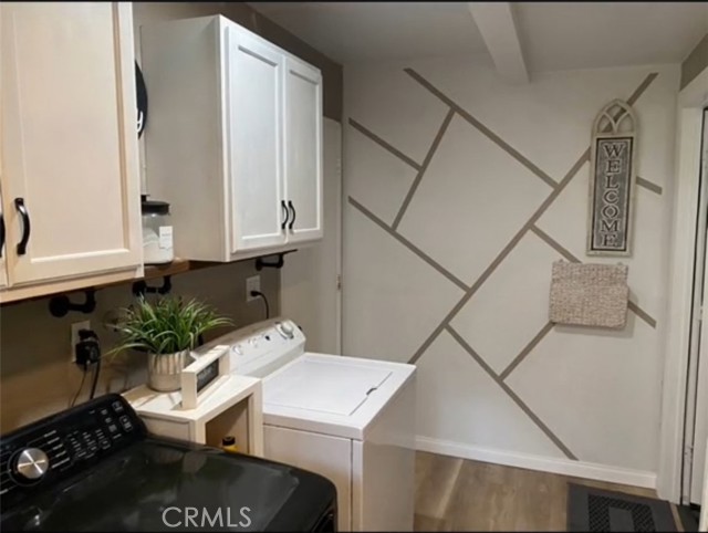 10925 Cochran Avenue, Riverside CA: https://media.crmls.org/medias/f76ca495-09af-4c30-a760-faab10b8c0bd.jpg