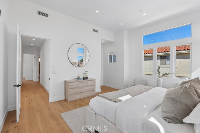 2019 Huntington Lane, A photo 26