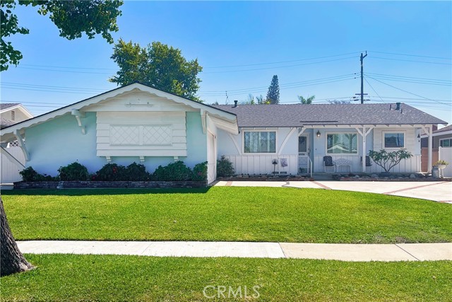 11204 Tigrina Avenue, Whittier CA: https://media.crmls.org/medias/f76d76a6-e88f-4800-987a-e98d94801989.jpg