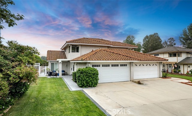 Detail Gallery Image 36 of 42 For 3922 Ravenswood Dr, Yorba Linda,  CA 92886 - 3 Beds | 2 Baths