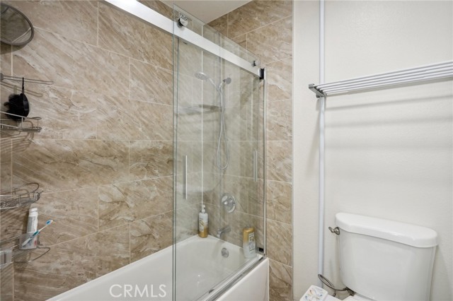 Detail Gallery Image 25 of 41 For 20244 E Arrow #B,  Covina,  CA 91724 - 4 Beds | 2/1 Baths