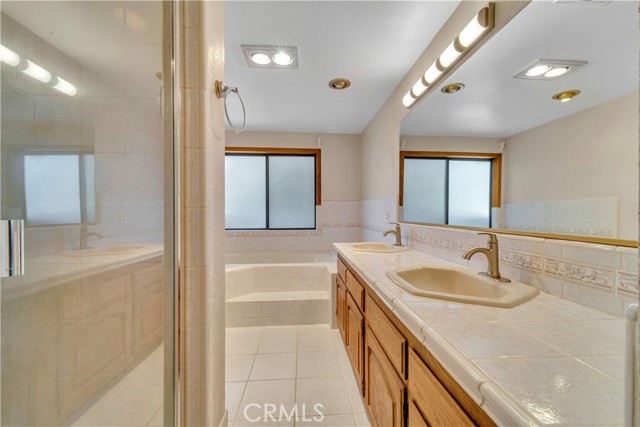 2528 Key Court, Lancaster CA: https://media.crmls.org/medias/f76ecac0-786e-4c75-adb1-5c7ad08b2afd.jpg