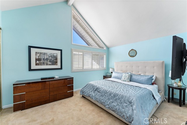 6316 E Woodsboro Avenue, Anaheim Hills CA: https://media.crmls.org/medias/f76eeb11-6e74-4f33-8765-6248e726bde2.jpg