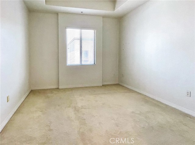 931 E Walnut Street, Pasadena CA: https://media.crmls.org/medias/f76f1814-4d92-410a-a981-9128c0334e99.jpg