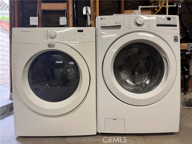 Detail Gallery Image 24 of 34 For 26 Silverwood #12,  Irvine,  CA 92604 - 2 Beds | 2/1 Baths