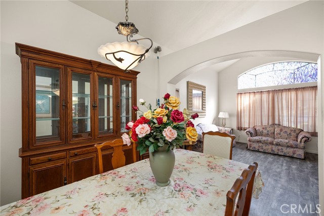 Detail Gallery Image 15 of 51 For 23702 Cedar Creek, Moreno Valley,  CA 92557 - 4 Beds | 3 Baths