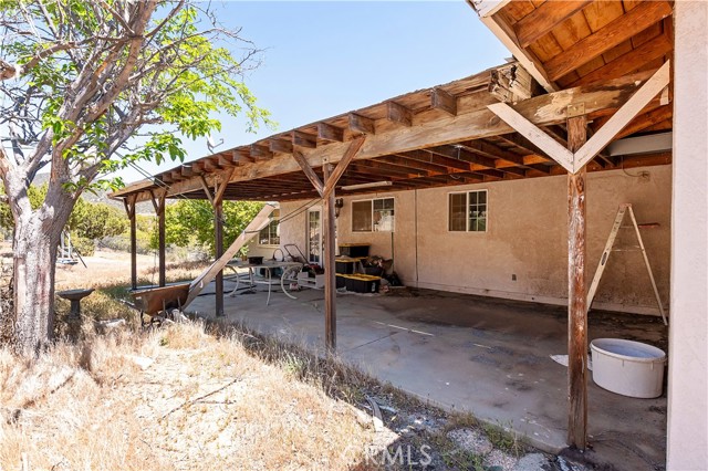 Detail Gallery Image 10 of 33 For 35455 Brinville Rd, Acton,  CA 93510 - 3 Beds | 2 Baths